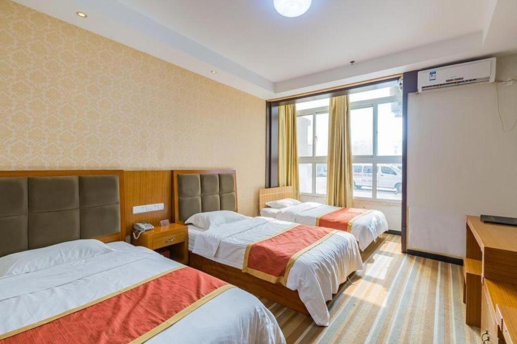 169 Business Hotel Beijing