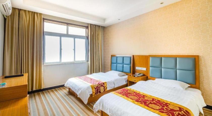 Hotel 169 Business 3*